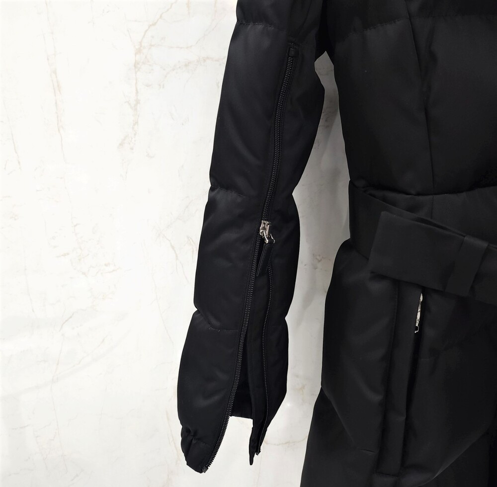 [럭스유] 38 / 프라다 코요테퍼 다운 패딩 점퍼 291534