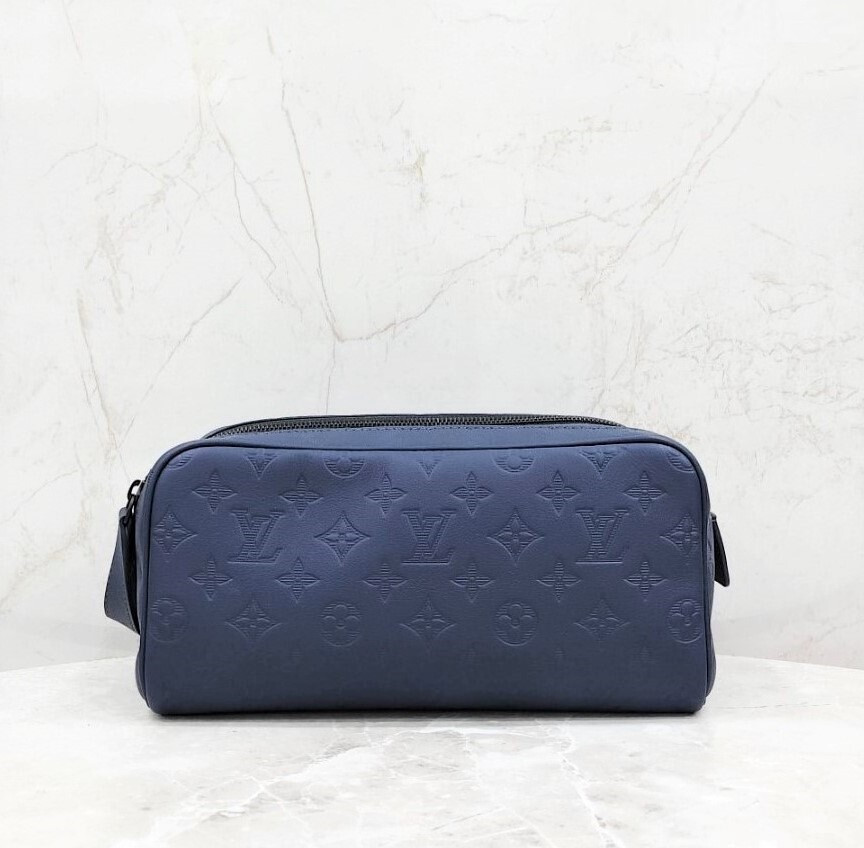 [럭스유] (새상품) 루이비통 돕 키트 쉐도우 모노그램 네이비 블루 M14843