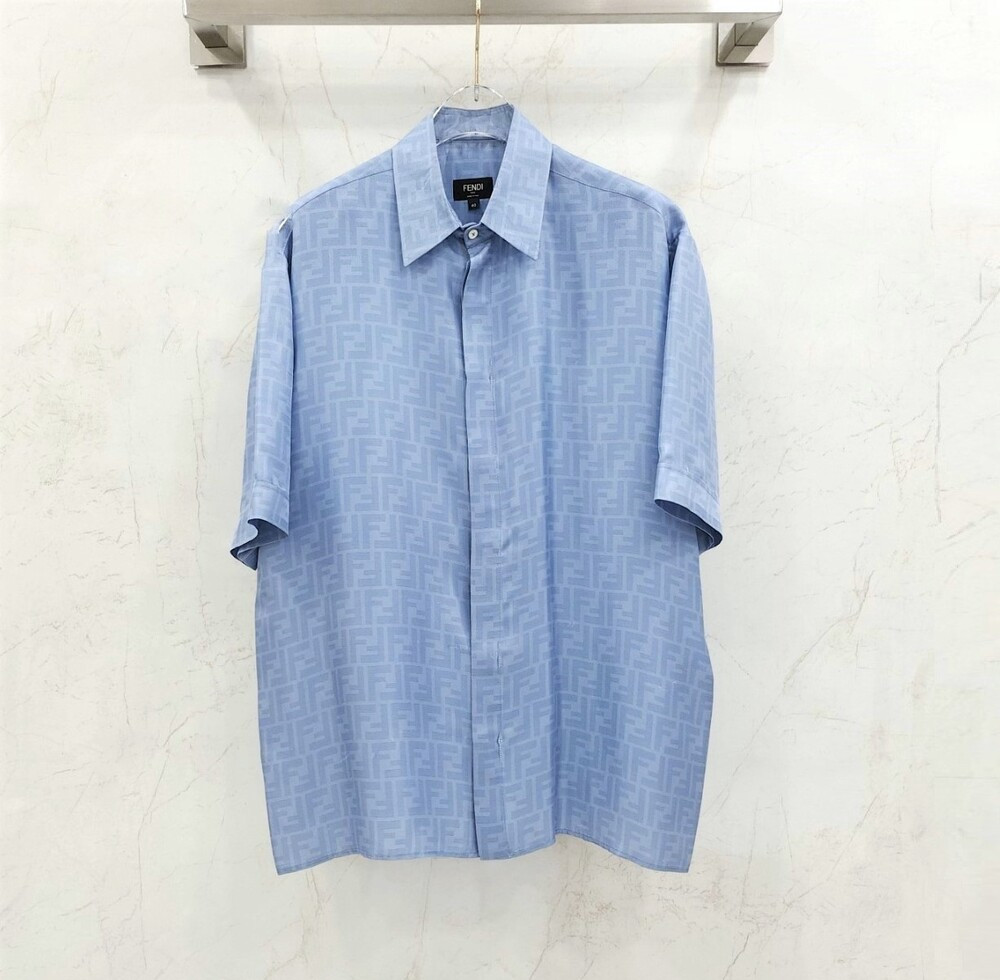 [럭스유] 40 / 펜디 FF 패턴 라이트블루 실크 셔츠 FS0795