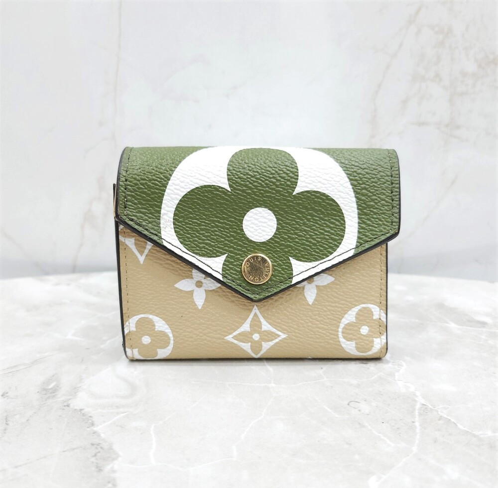 [럭스유] 루이비통 한정판 멀티컬러 모노그램 중지갑