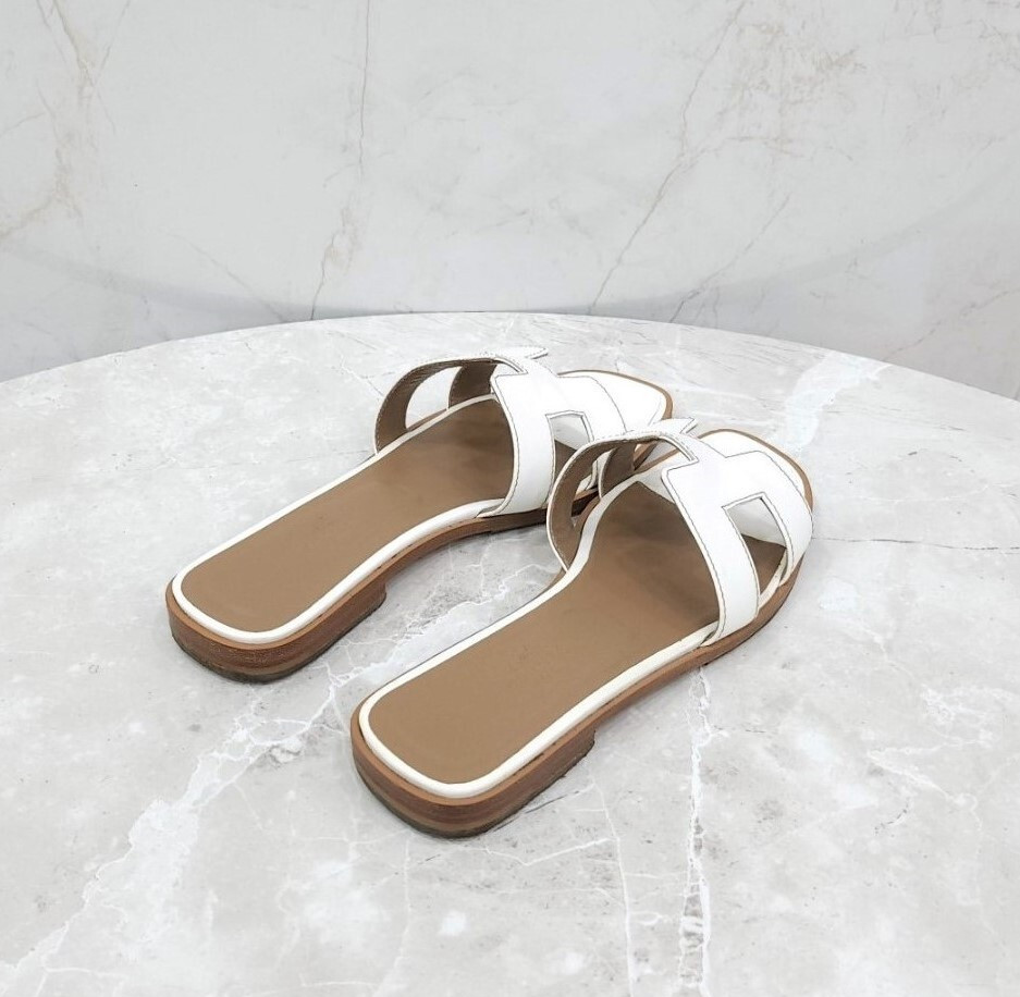 [럭스유] 37 / 에르메스 화이트 오란 샌들 슬리퍼