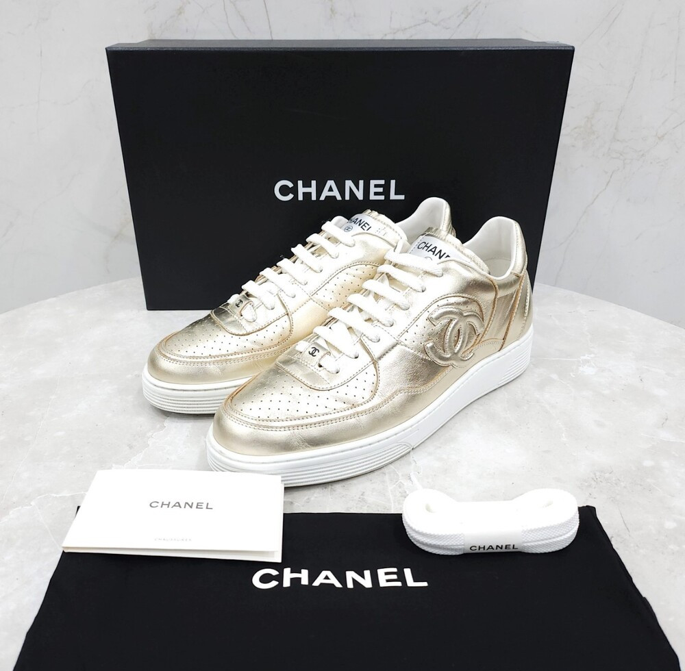 [럭스유] 43 / 샤넬 골드 에어포스 스니커즈 G45081