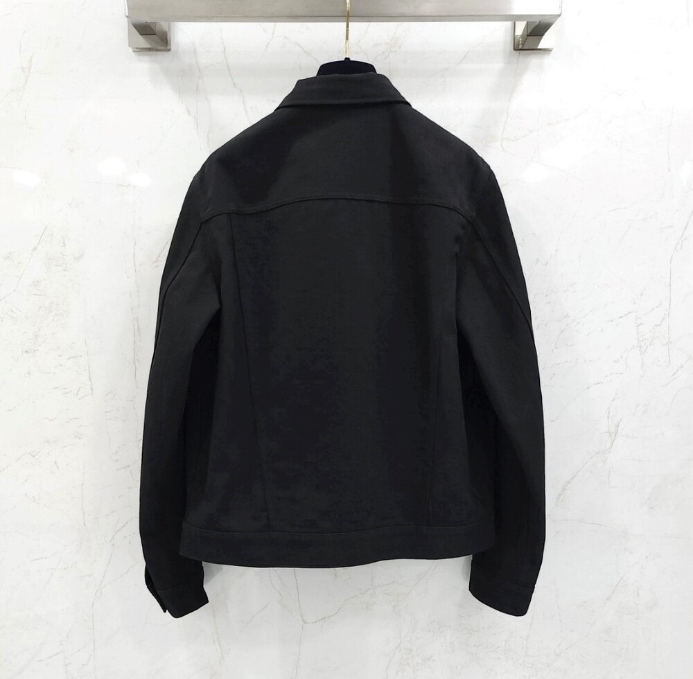 [럭스유] 46 / 루이비통 블랙 모노그램 트러커 데님 자켓