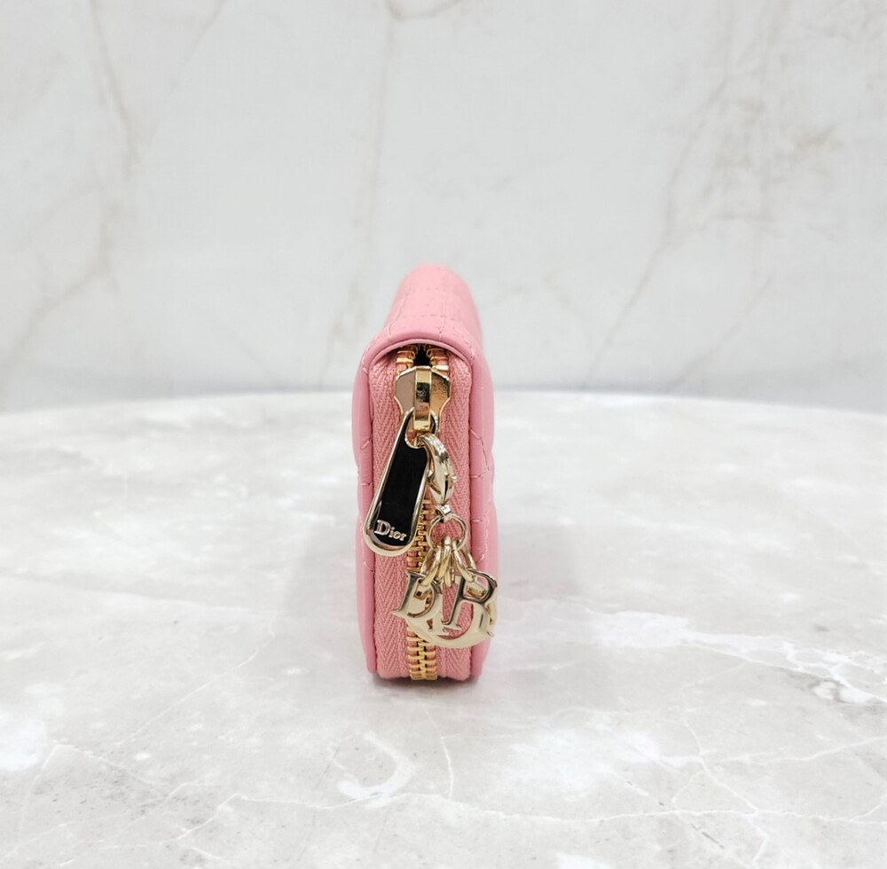 [럭스유] (새상품) 디올 레이디 보야저 레더 스몰 지갑 핑크 S0985ONMJ