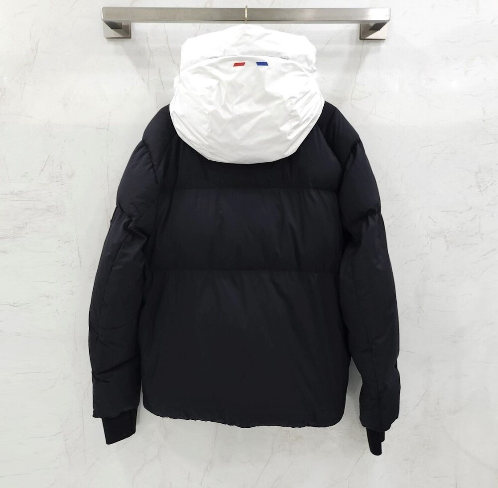 [럭스유] 3 / 몽클레어 EUSTACHE 로고 후드 다운 패딩 점퍼