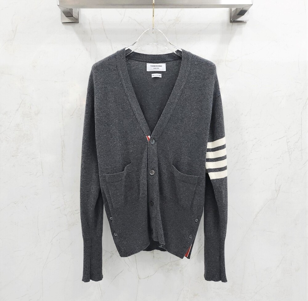 [럭스유] 2 / 톰브라운 그레이 사선 히든절개 캐시미어 가디건