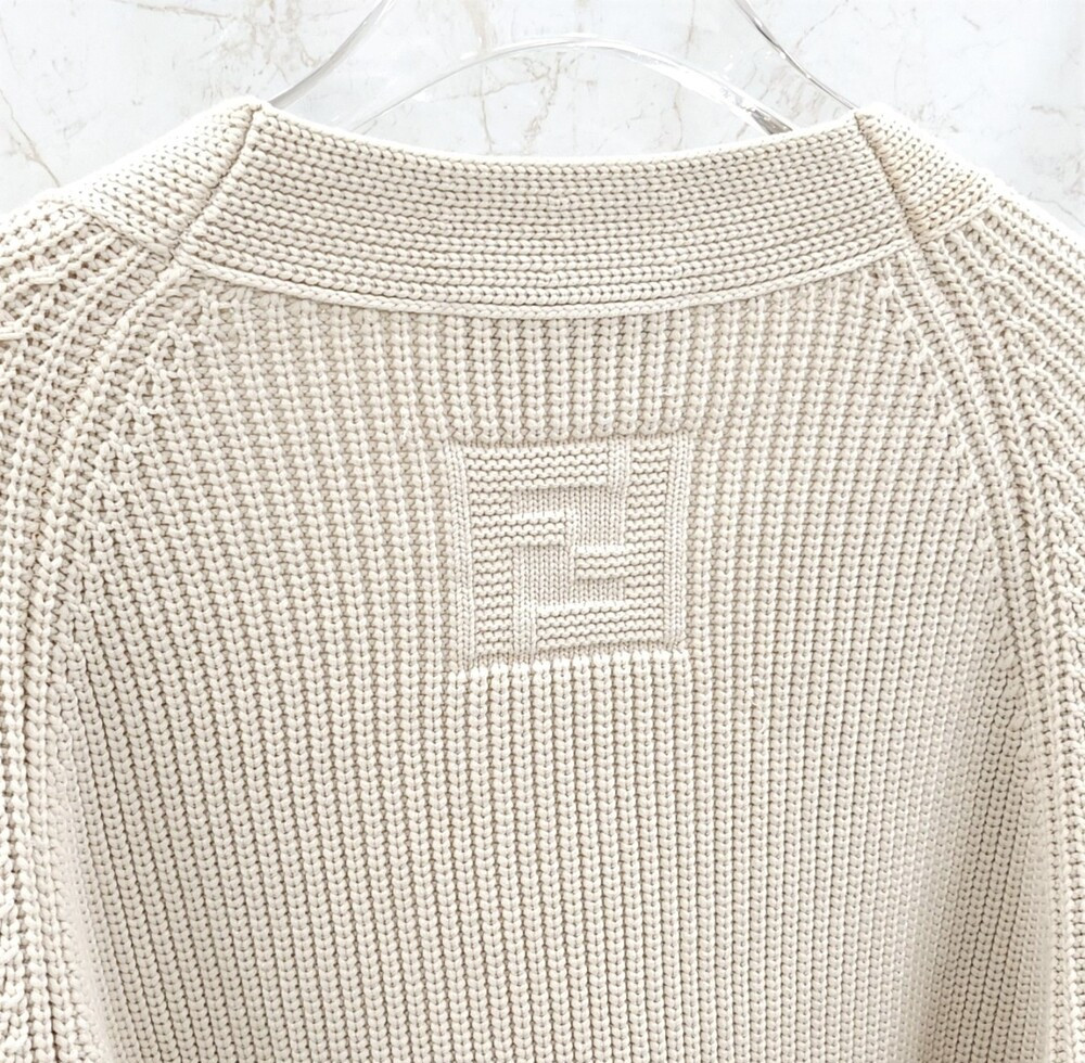 [럭스유] 50 / 펜디 컬러 블록 니트 가디건 FZC498