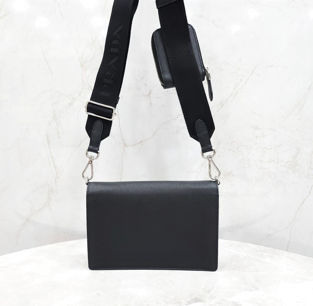 [럭스유] 프라다 사피아노 엔벨로프 크로스백