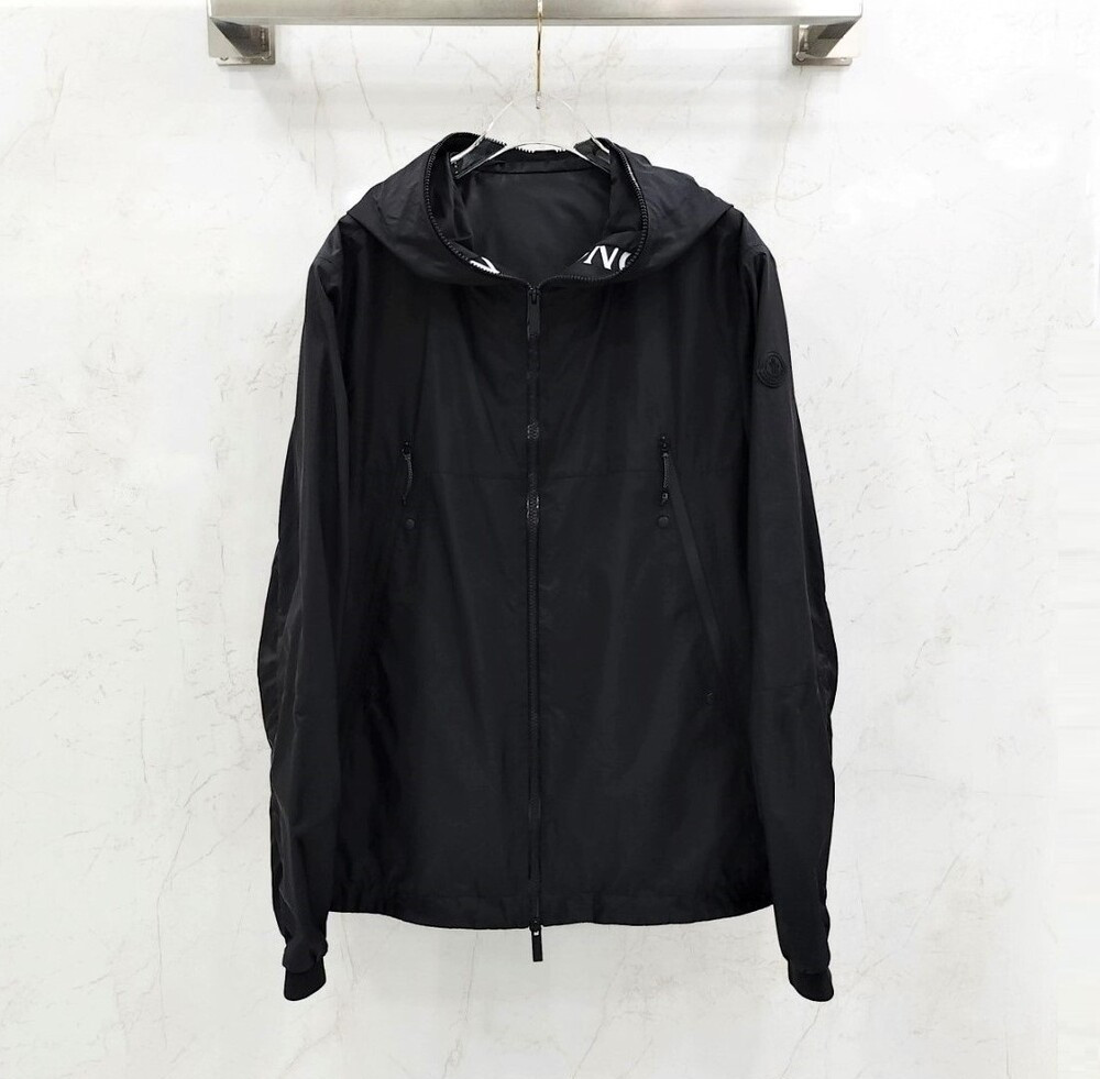 [럭스유] 3 / 몽클레어 로고 후드 바람막이 자켓