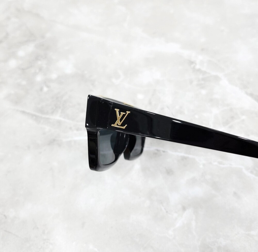 [럭스유] 루이비통 LV 1.1 에비던스 선글라스 Z1502E
