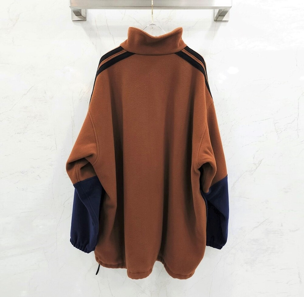 [럭스유] 48 / 발렌시아가 로고 울 집업 패딩 자켓