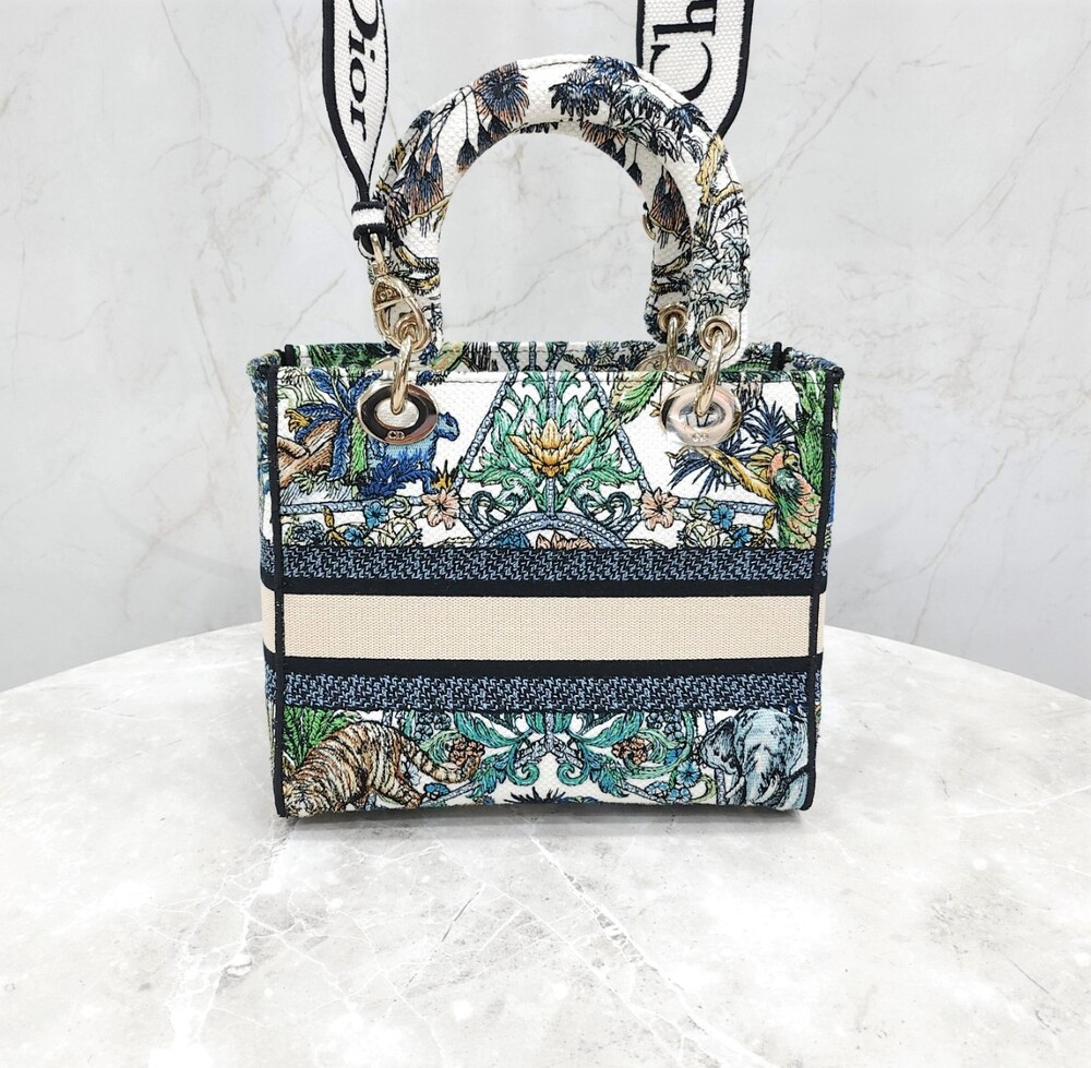 [럭스유] 디올 자수 레이디 디라이트 백 미디엄