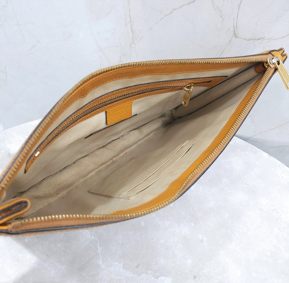 [럭스유] 구찌 X 카이 포트폴리오 클러치 660529