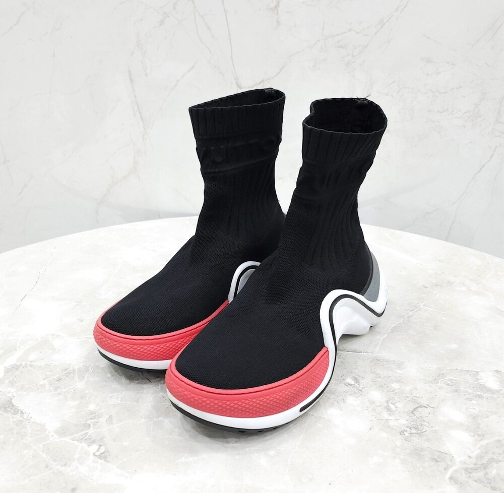 [럭스유] 37.5 / 루이비통 아치라이트 삭스 스니커즈