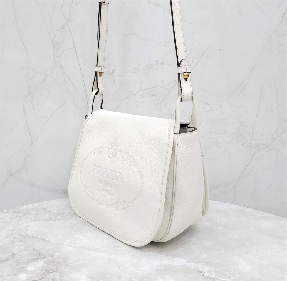 [럭스유] 프라다 비텔로 다이노 숄더백 1BD109