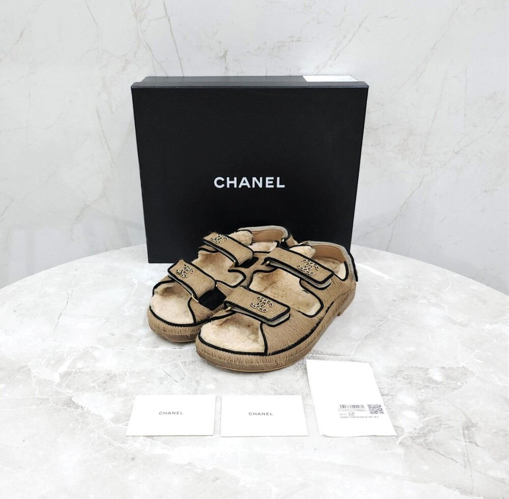 [럭스유] 36.5 / 샤넬 CC로고 벨크로 송치 샌들 G35927