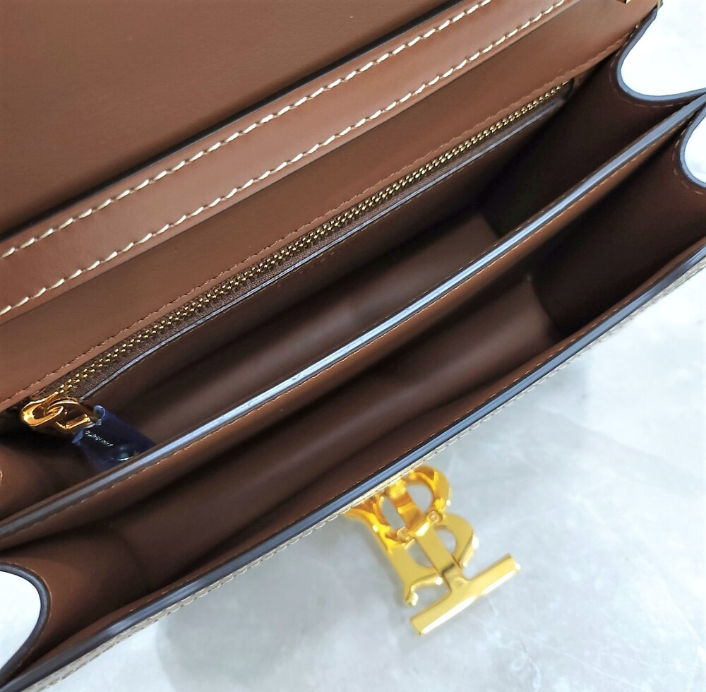 [럭스유] 버버리 TB 캔버스 크로스백 8071617