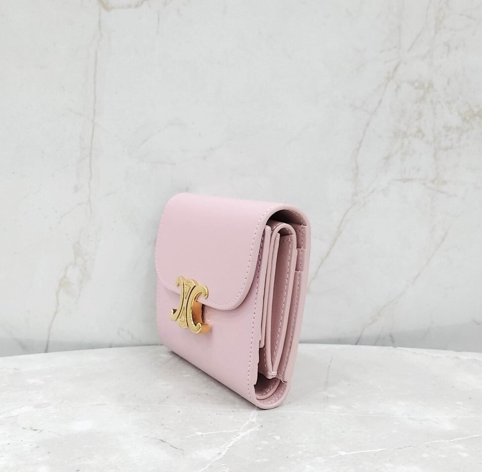 [럭스유] 셀린느 핑크 스몰 트리옹프 플랩 지갑 10D783DPV