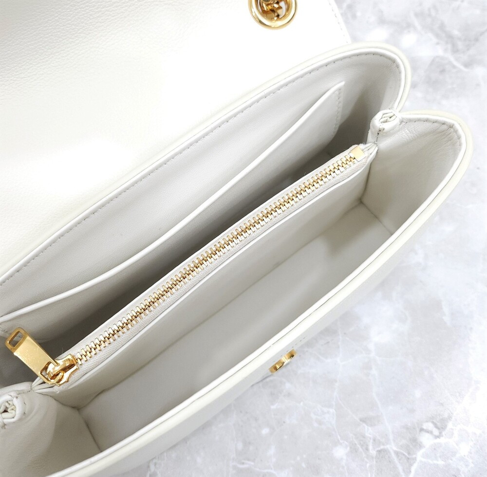 [럭스유] 셀린느 화이트 미니 빅투아르 체인 숄더백 116593FDU