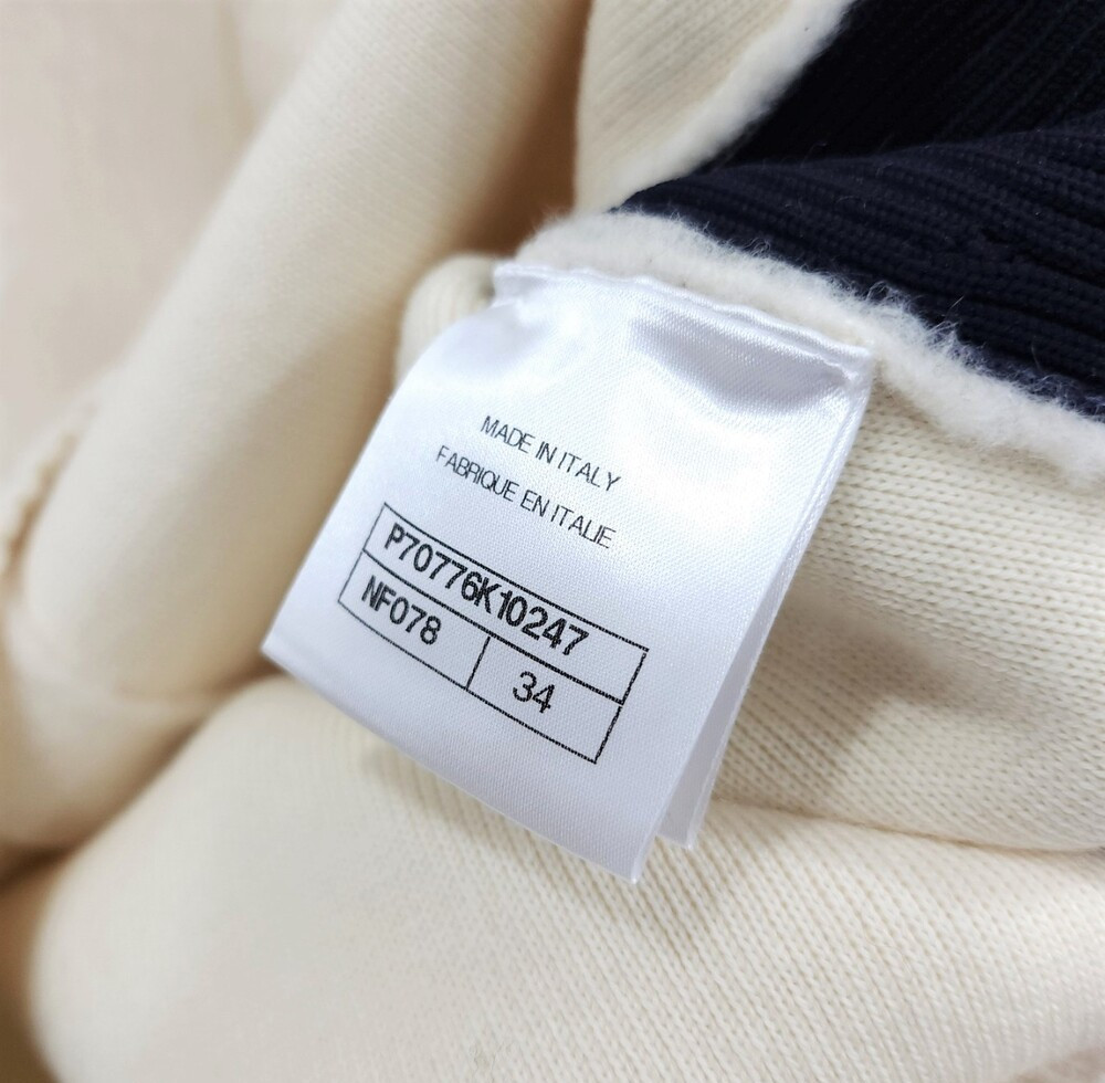 [럭스유] (새상품) 34 / 샤넬 CC로고 버튼 캐시미어 울 가디건 P70776