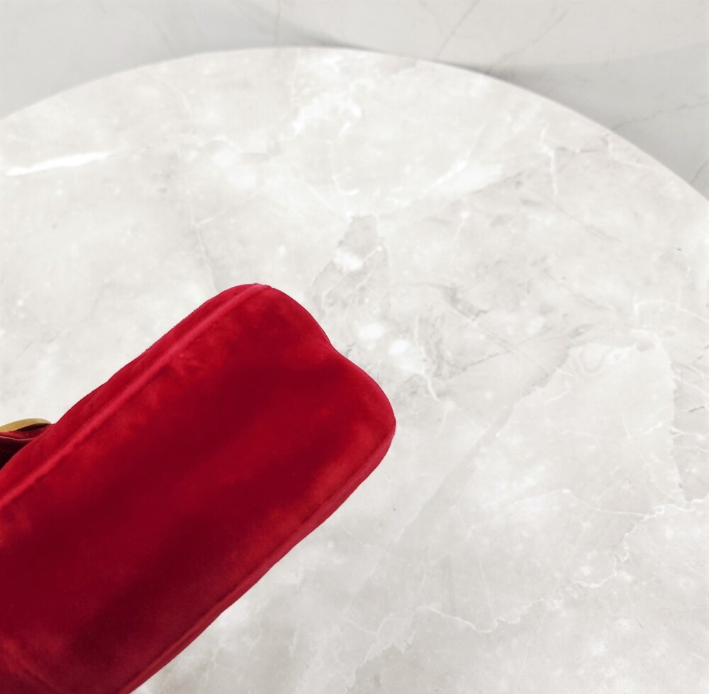 [럭스유] 구찌 GG 마몬트 마틀라세 미니 벨벳 숄더백 446744