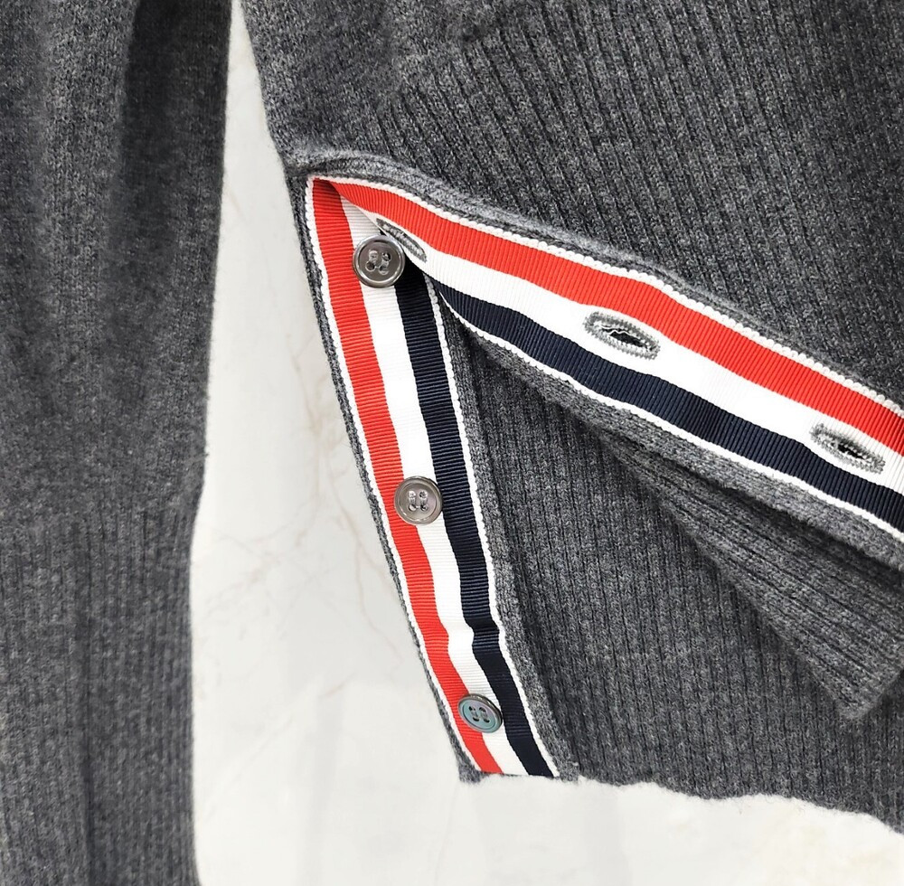 [럭스유] 2 / 톰브라운 그레이 사선 히든절개 캐시미어 가디건