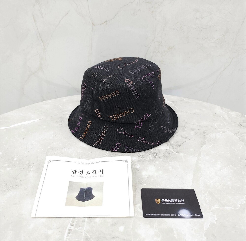 [럭스유] 샤넬 CC 멀티로고 데님 버킷햇 S
