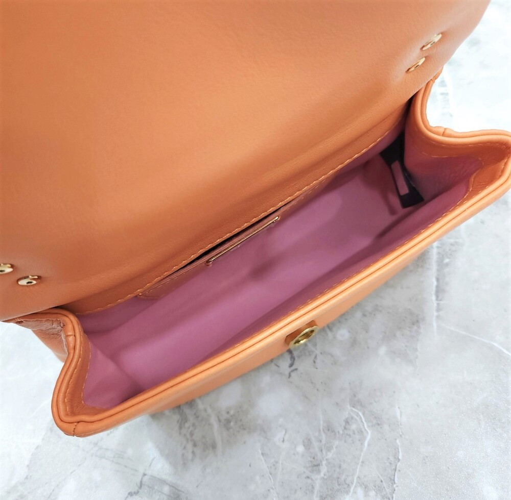 [럭스유] (새상품) 불가리 세르펜티 카보숑 레더 미니 크로스백