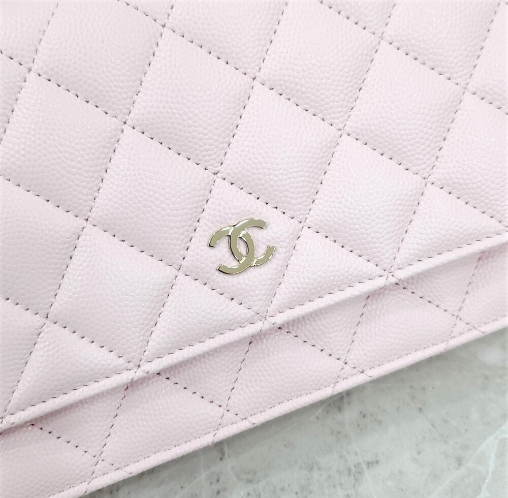 [럭스유] (새상품) 샤넬 핑크 캐비어 WOC 체인 크로스백 신형내장칩 AP0250