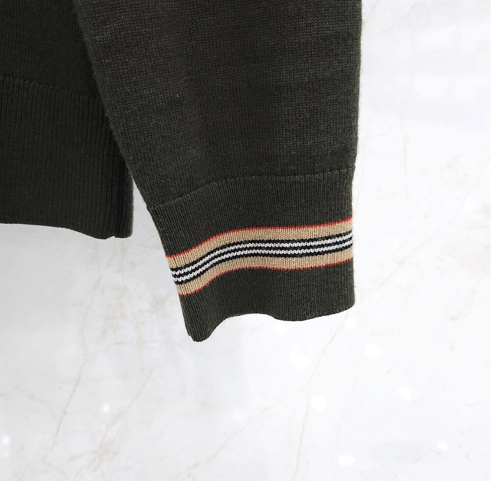 [럭스유] L / 버버리 다크그린 스웨터 니트