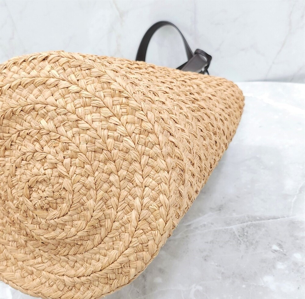 [럭스유] (새상품) 생로랑 파니에 라피아 스몰 숄더백 693240