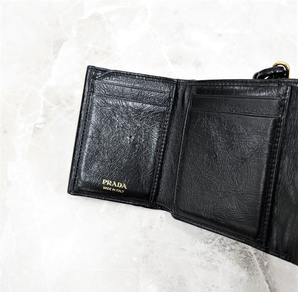 [럭스유] 프라다 삼각로고 스몰 레더 지갑 1MH043