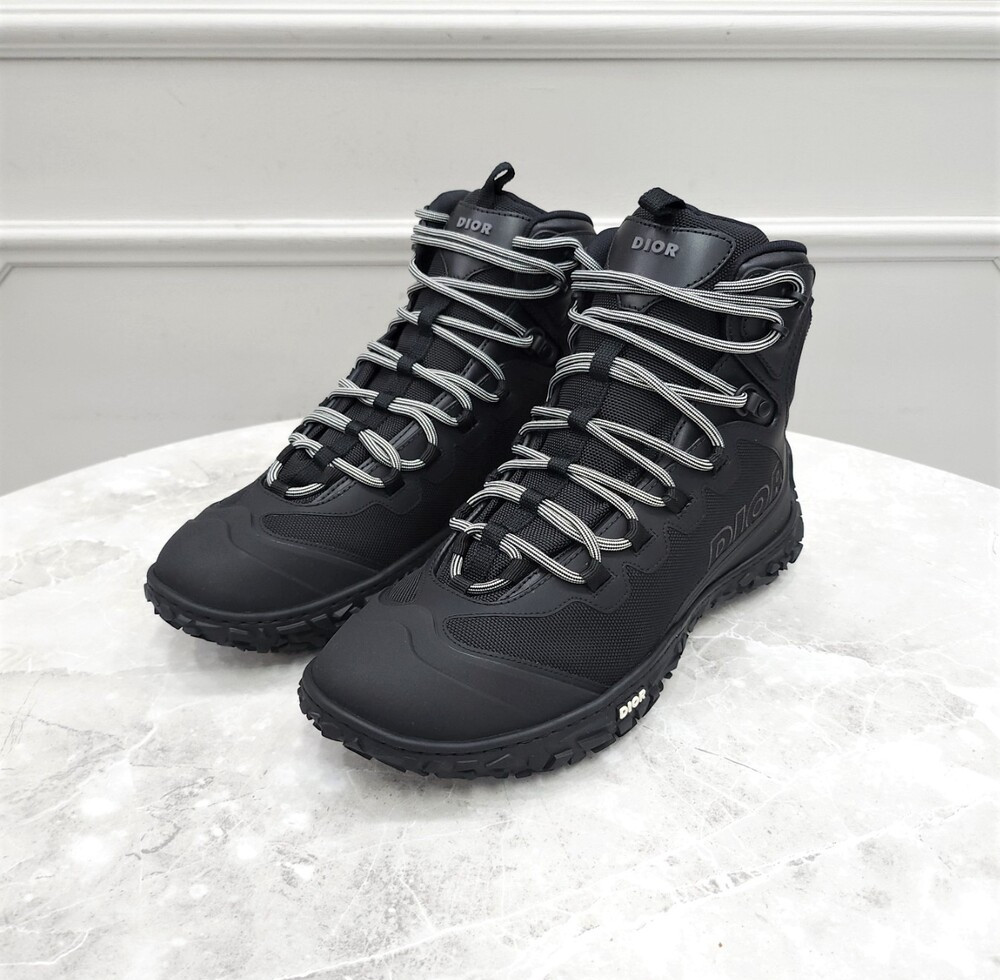 [럭스유] 42 / 디올 메쉬 로고 하이킹 B28 스니커즈