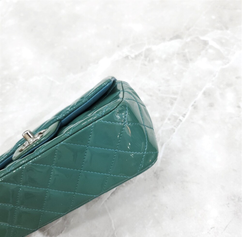 [럭스유] 샤넬 페이던트 클래식 뉴미니 숄더백 21번대