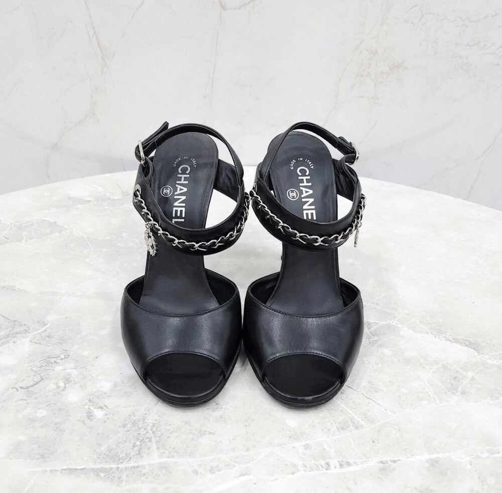 [럭스유] 38.5 / 샤넬 CC로고 레더 체인 스트랩 힐