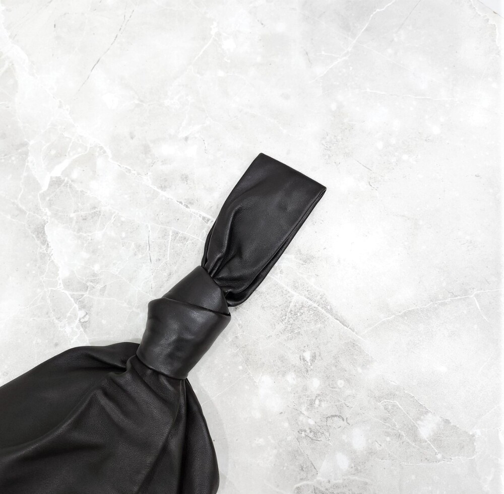 [럭스유] 보테가베네타 비텔로 나파 트위스트 버킷백 다크브라운 607964