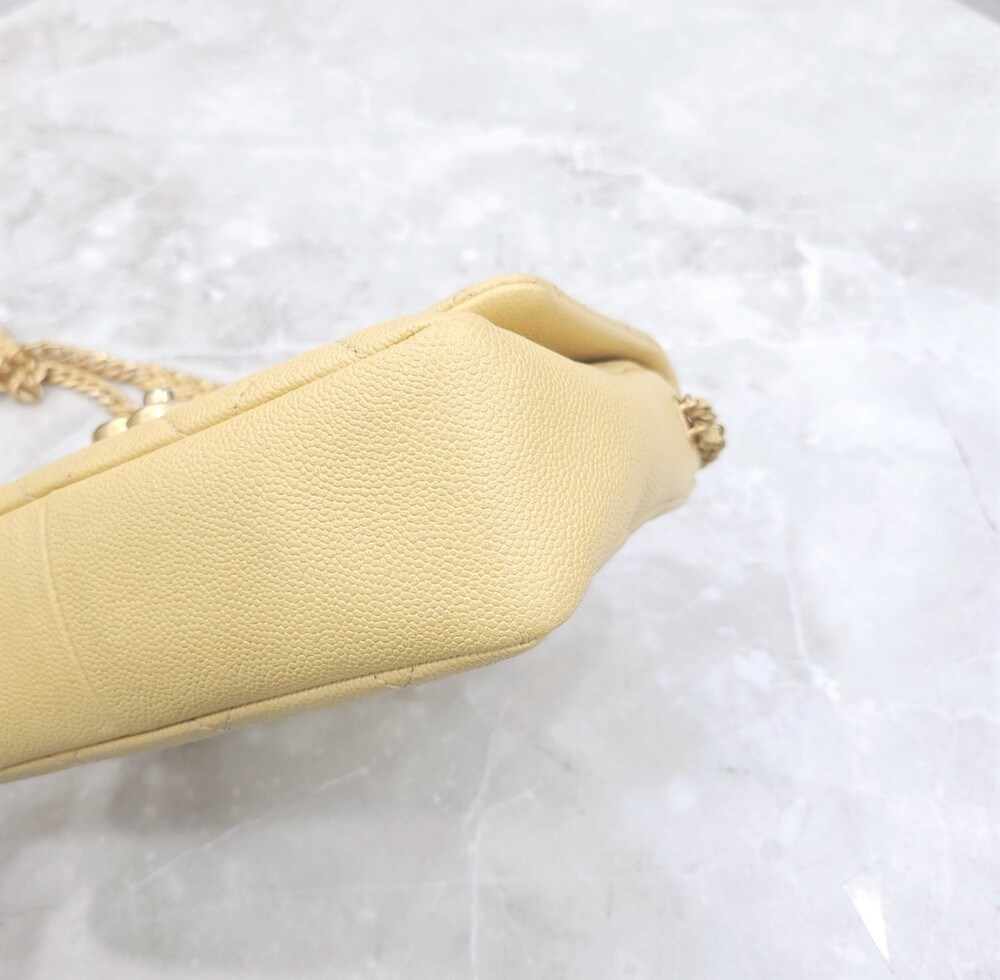 [럭스유] 샤넬 옐로우 멜로디 플랩백 캐비어 신형내장칩 AS3103