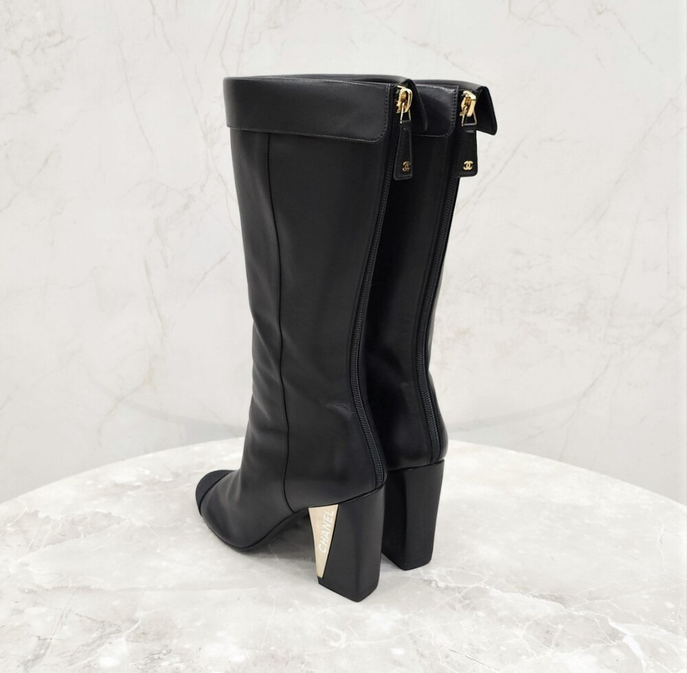 [럭스유] 39 / 샤넬 블랙 레더 롱 부츠