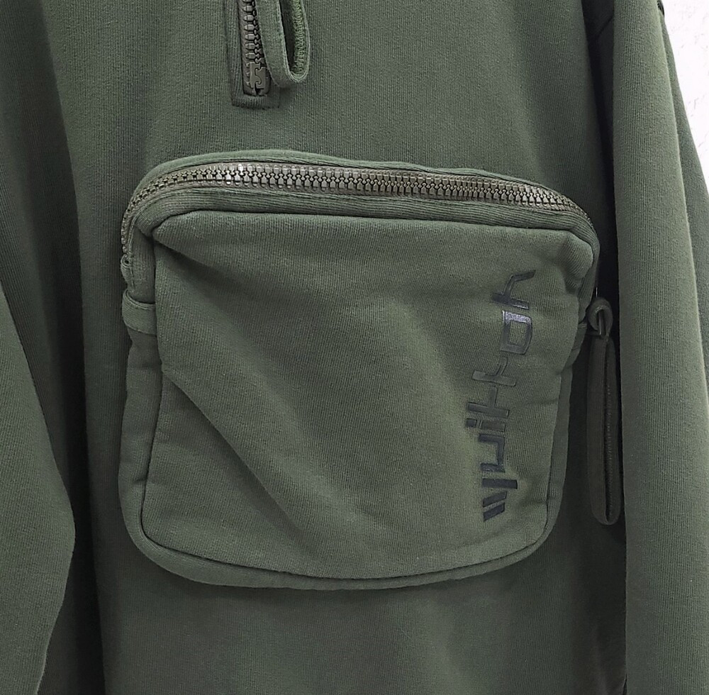 [럭스유] XL / 루이비통 3D 포켓 하프 지퍼 후드 티셔츠