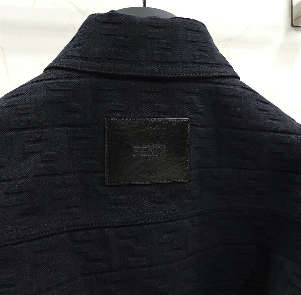 [럭스유] 40 / 펜디 FF 벨티드 셔츠 데님 자켓 FLF677