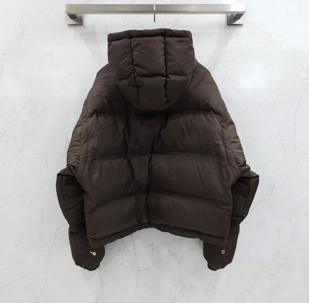 [럭스유] (새상품) 40 / 셀린느 트리오페 크롭 다운 패딩 2W661901V