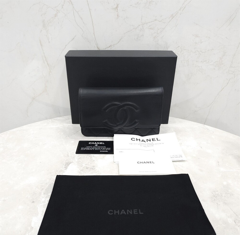 [럭스유] 샤넬 CC로고 타임리스 WOC 체인백 30번대