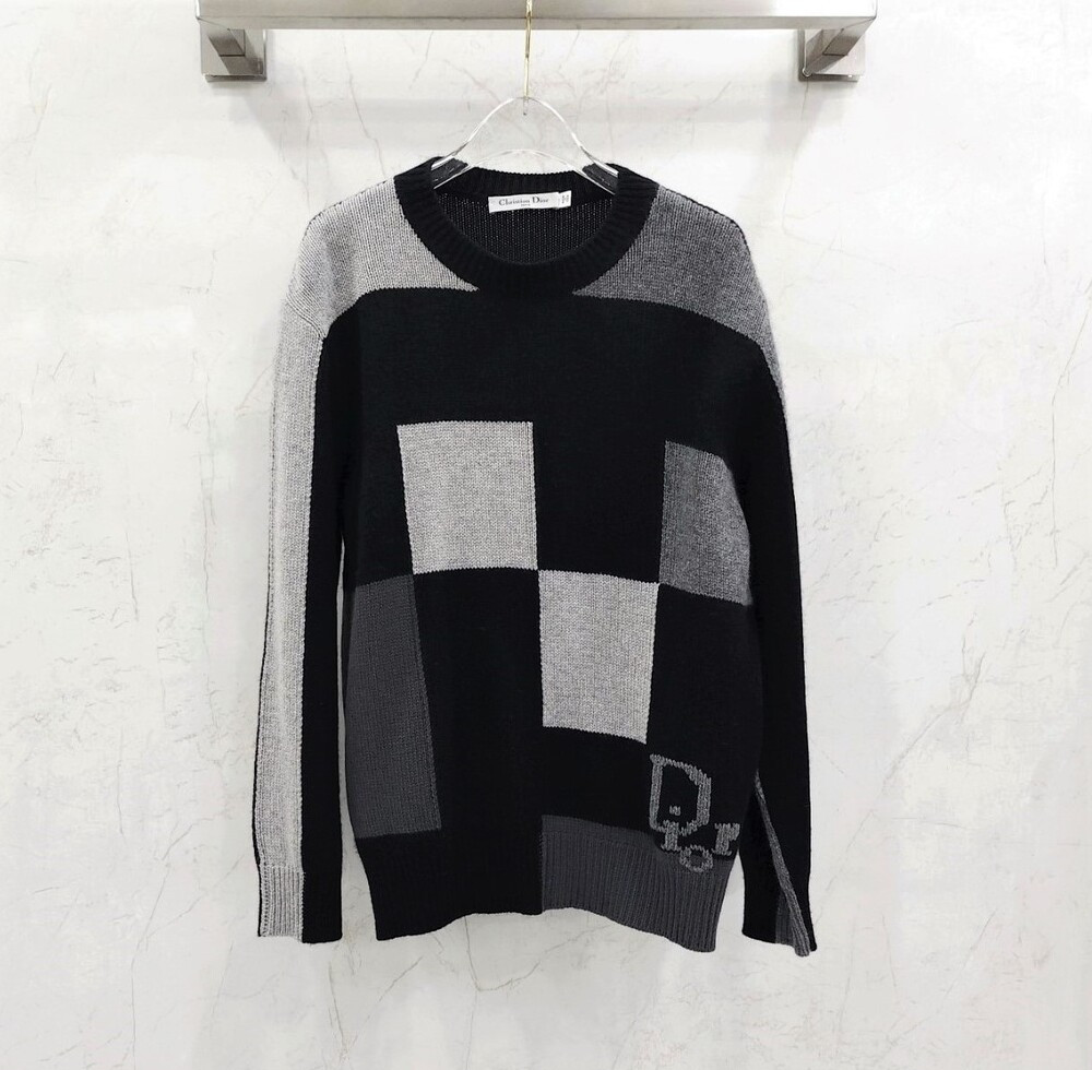 [럭스유] 36 / 디올 체크 로고 캐시미어 니트