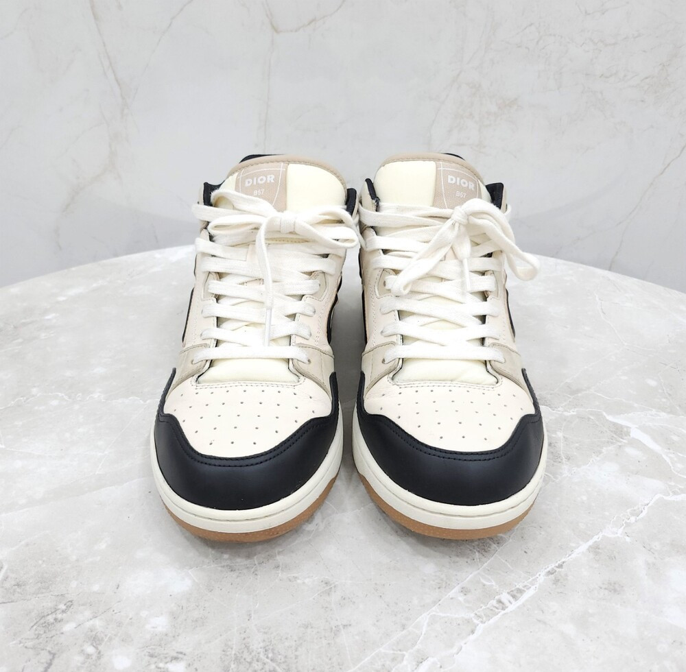 [럭스유] 43 / 디올 B57 미드탑 스니커즈