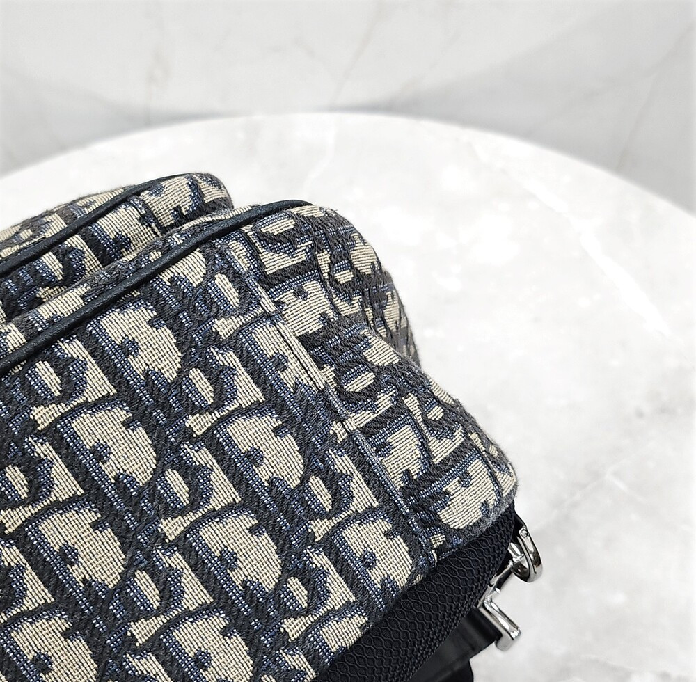 [럭스유] 디올 오블리크 자카드 라이더 슬링백 1ESGO013YKY