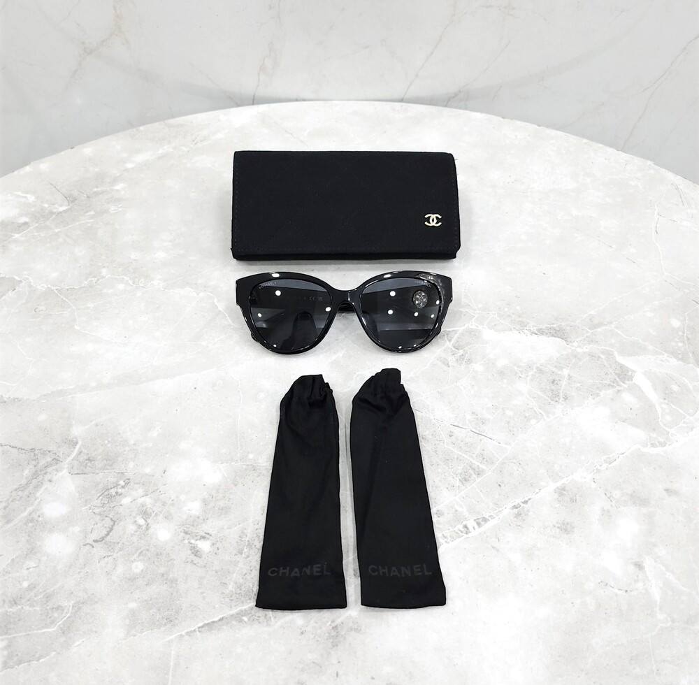 [럭스유] (새상품) 샤넬 하트 CC로고 선글라스