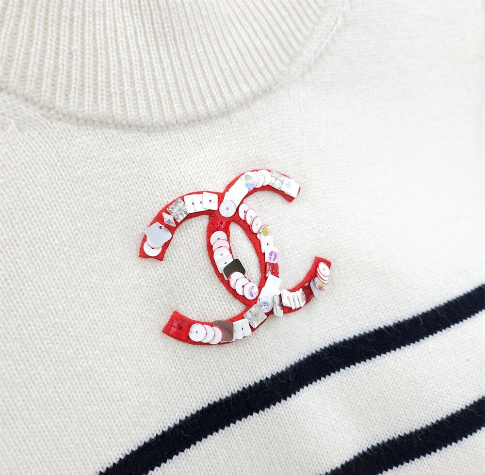 [럭스유] 36 / 샤넬 23C CC로고 시퀸 스트라이프 캐시미어 니트 P74227