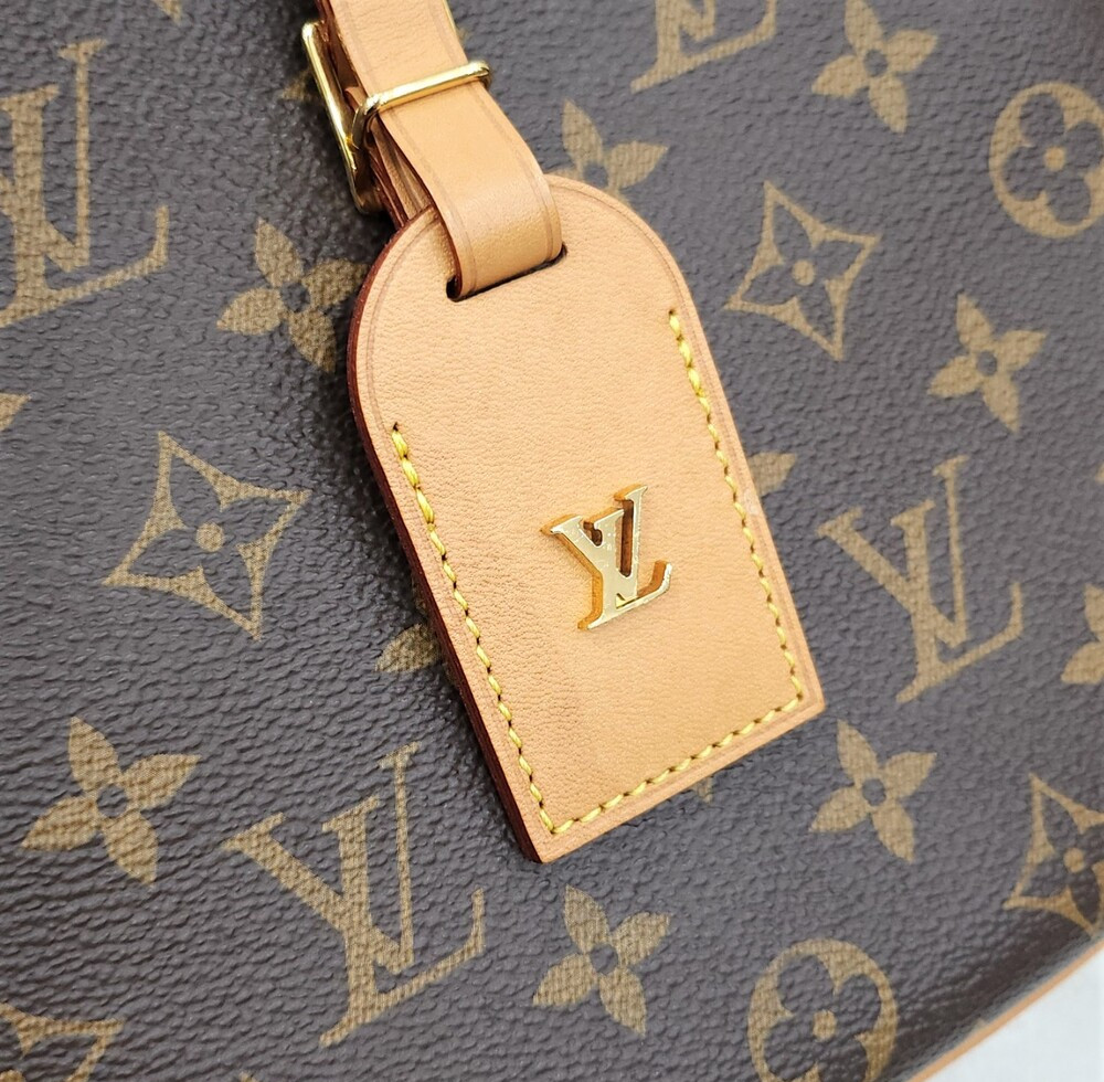 [럭스유] 루이비통 부아뜨 샤포 수플 모노그램 크로스백 MM M45647