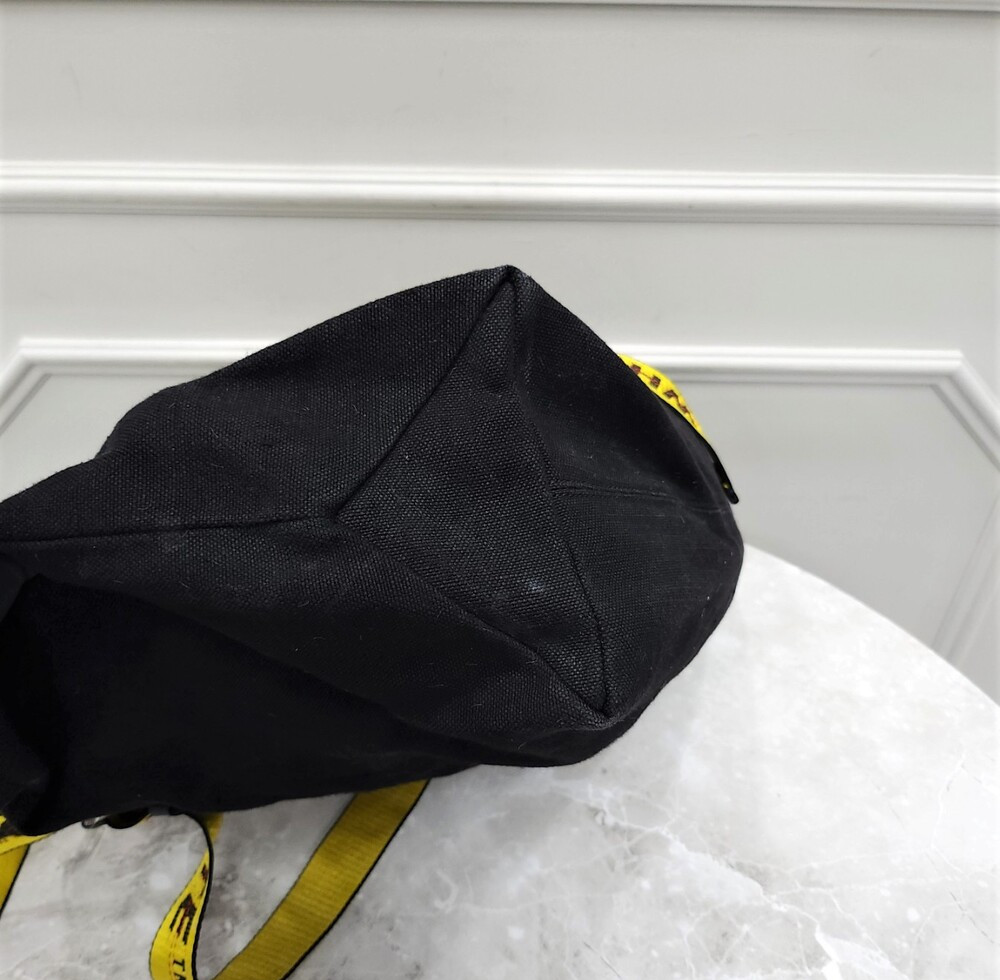 [럭스유] 오프화이트 로고 캔버스 인더스트리얼 토트백