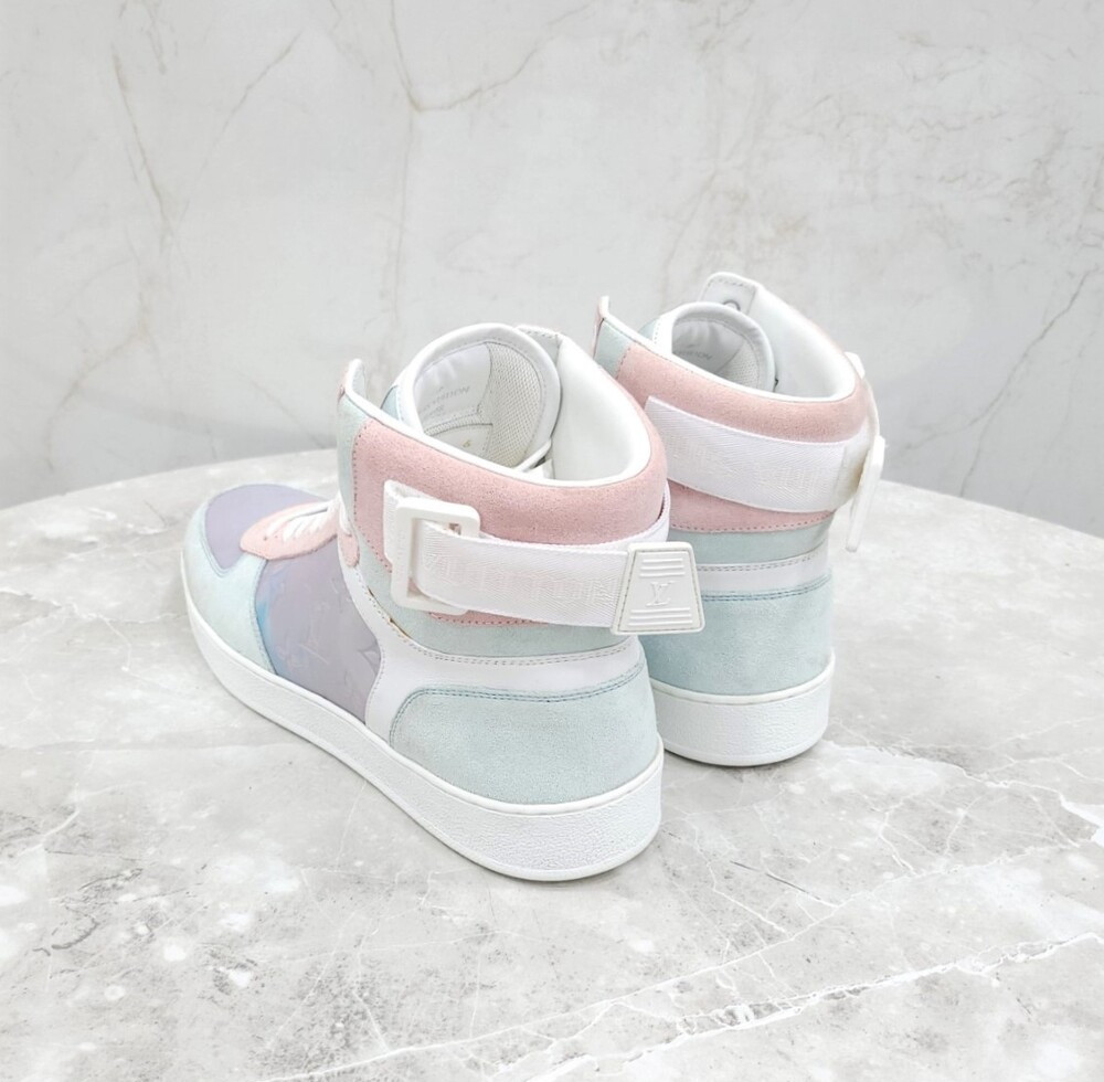 [럭스유] 6 / 루이비통 한정판 프리즘 모노그램 하이 스니커즈